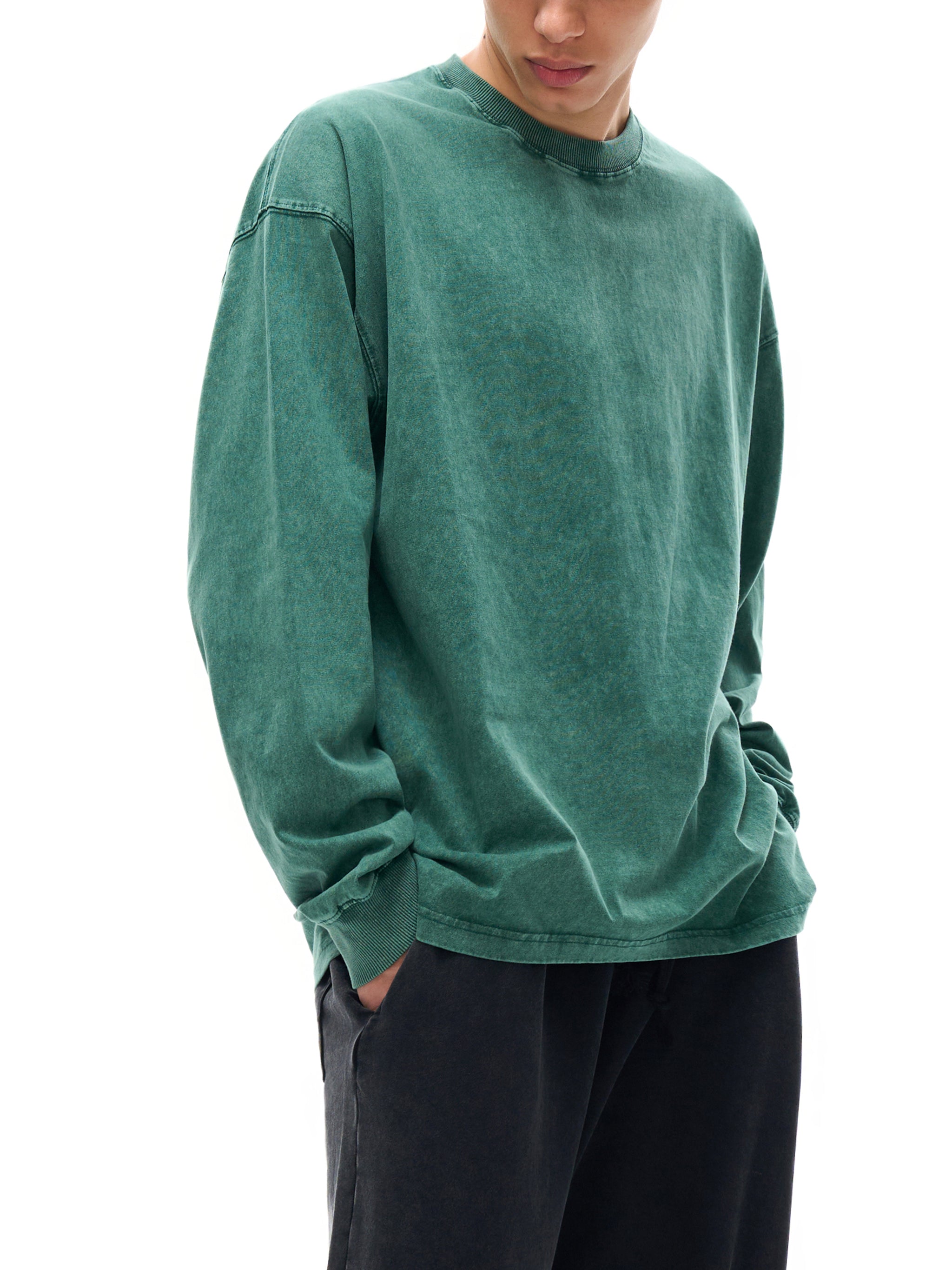 6 North Black Lettering - Acid Wash Oversize Long Sleeve T-Shirt