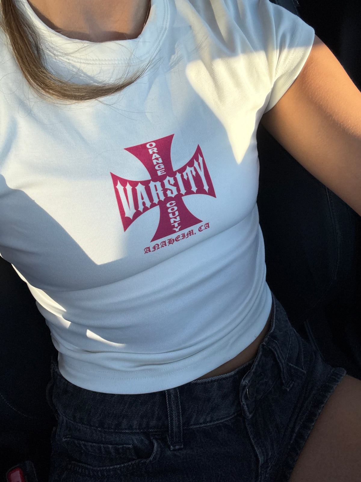 CHOPPERS OCVarsity-Women's Cropped T-Shirt